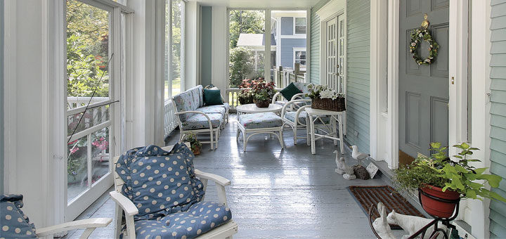 Creating an Inviting Porch